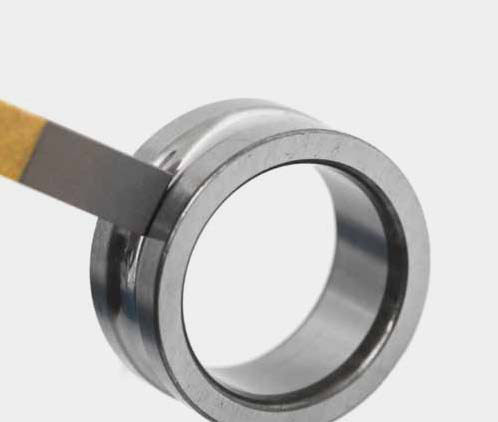 CBN honing stone at a bearing raceway