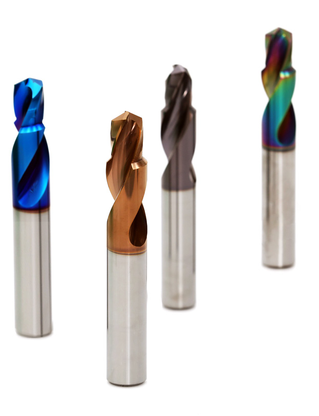 Vier beschichtete Vollhartmetallbohrer; in der Quelle als neues Produkt vorgestellt.