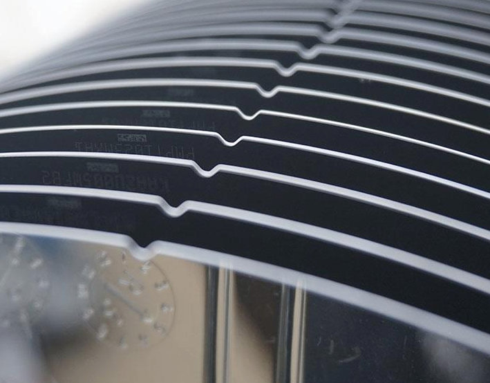 Waferkanten mit Notches im Anwendungsbild.