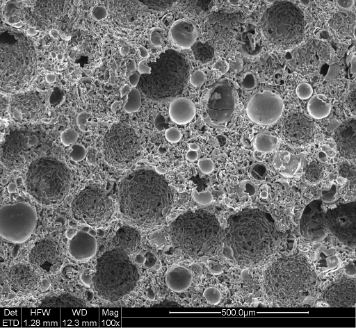 Structure of a silicon wafer wheel for rough grinding; original scale retained.
