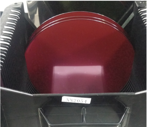 Silicon wafer in the DP-350D process example, Q004 version.
